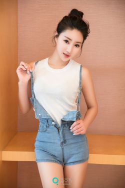 何炅